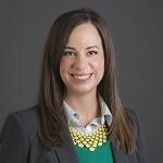 Sara Synder Headshot